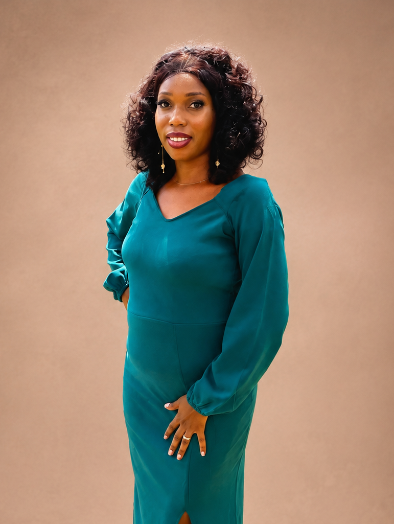 Professional Portrait of Joan Aiesosa